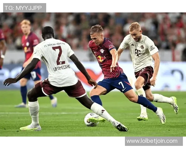 意甲激战莱比锡凭乌龙球险胜拜仁全场沸腾数据分析揭示比赛精彩瞬间